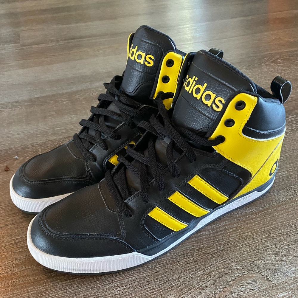Adidas Neo Cloudfoam shoes